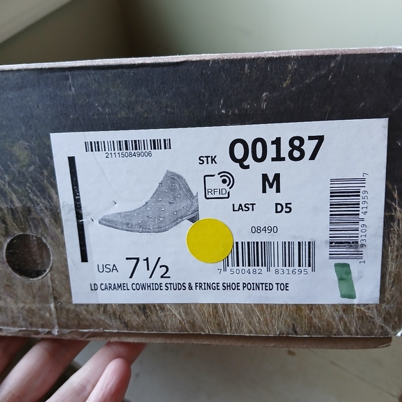 Circle G Corral Studs Fringe Tassel Ankle Boots Distressed Cowgirl Western - Picture 9 of 9